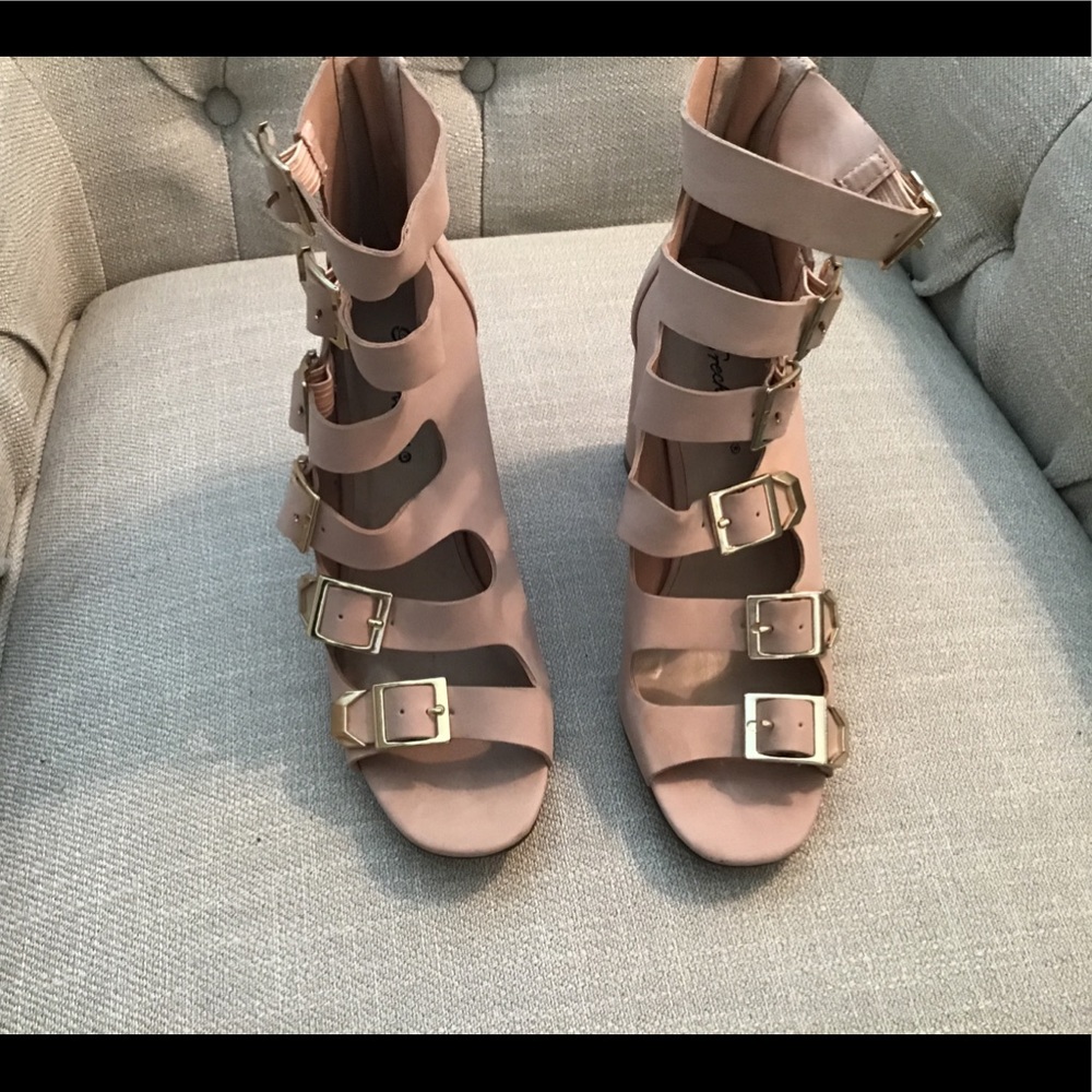 Booties buckle detail
